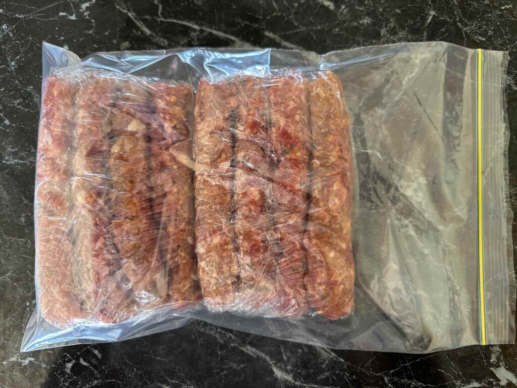Slatka italijanska kobasica, čuvanje kobasice.