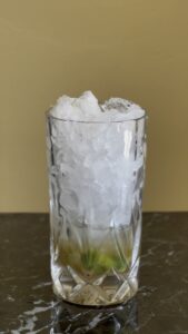 Koktel Caipirinha, led