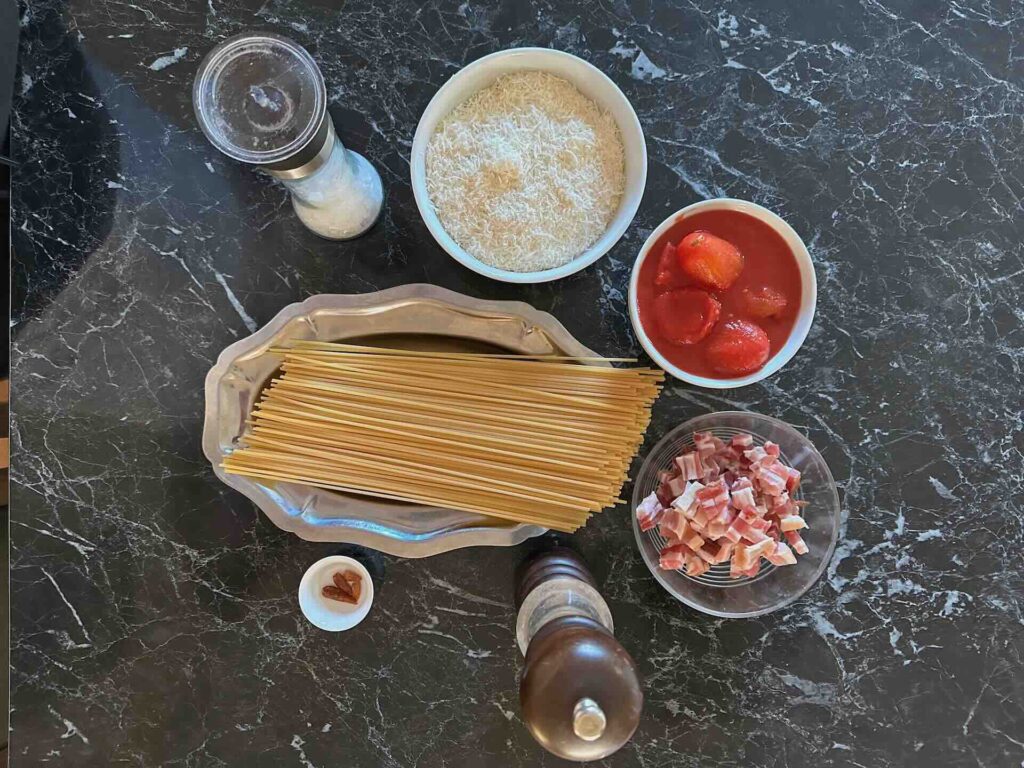 Pasta Amatriciana, sastojci