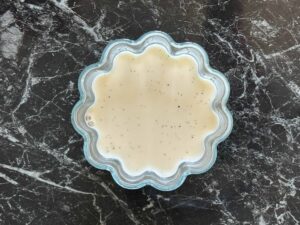 Panna cotta - odložiti krem u frižideru