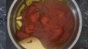 Pasta Arrabiata - pelat od paradajza