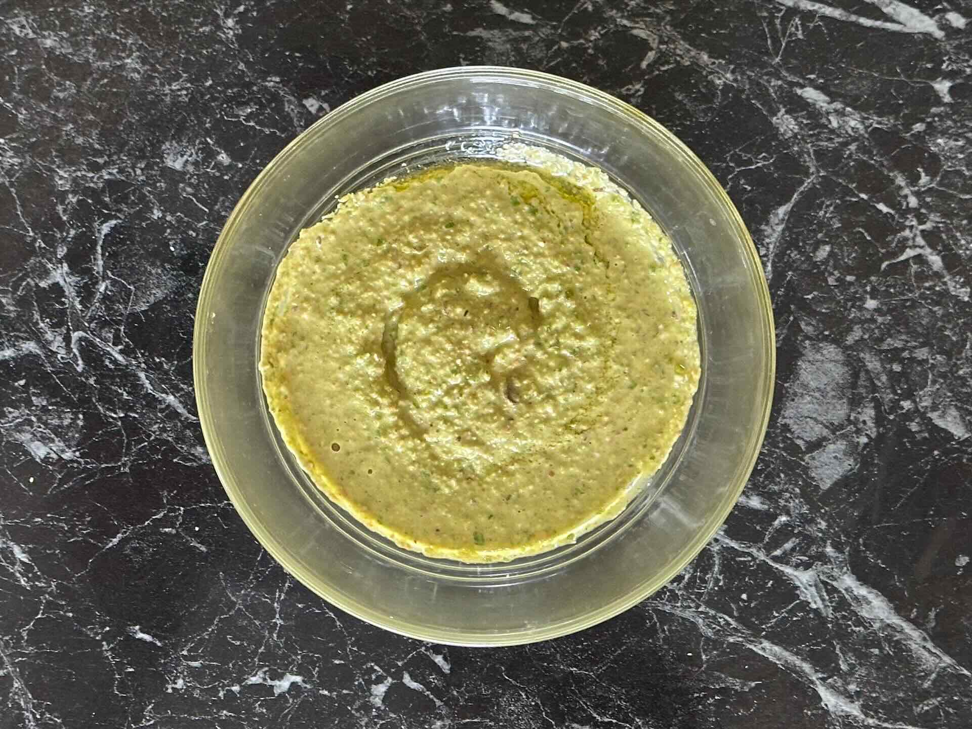 Pesto od pistaća spremljen