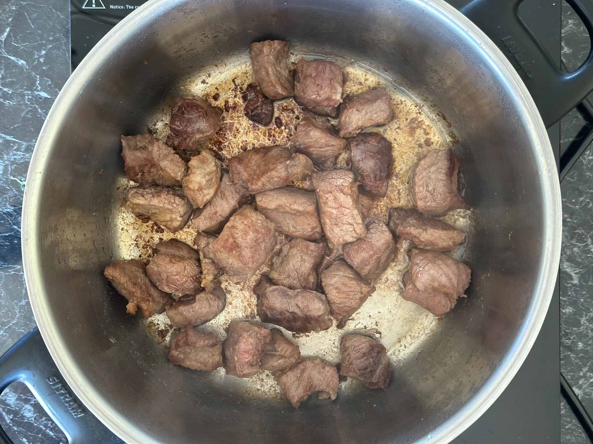 Ispržiti junetinu