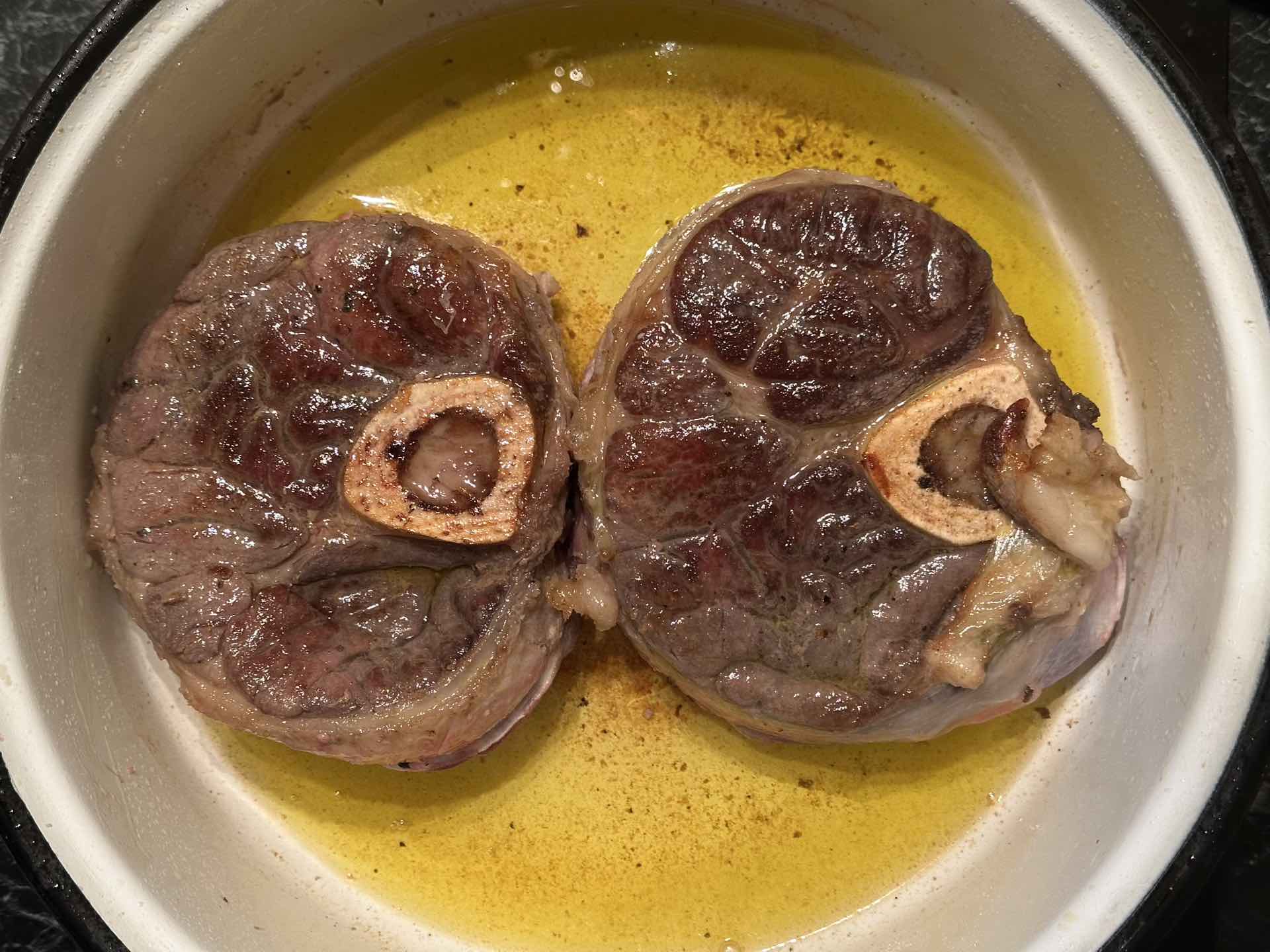 Pržiti juneće kolenice