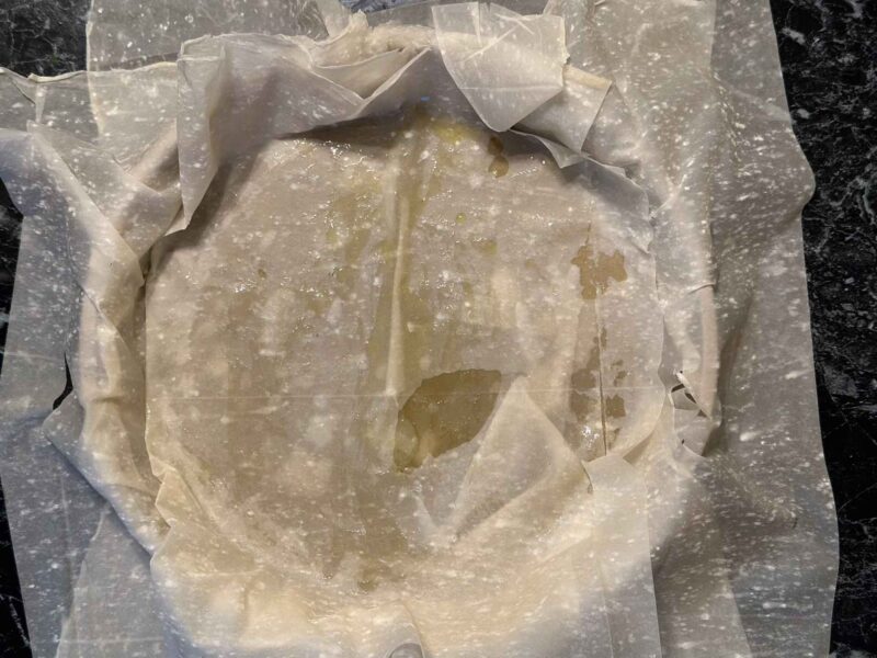 Složiti kore za pite u sudu za pečenje