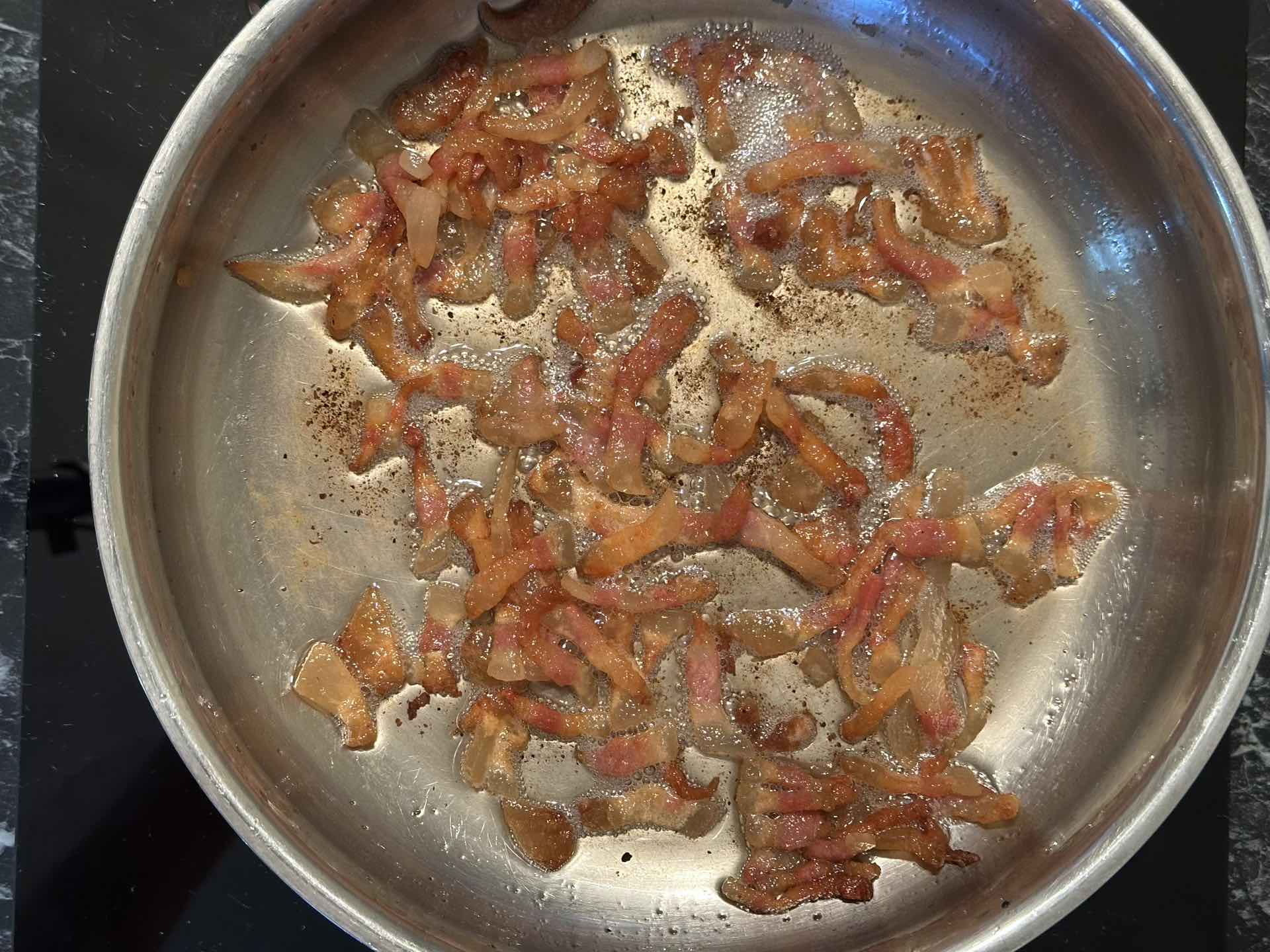 Ispržena Guanciale slanina